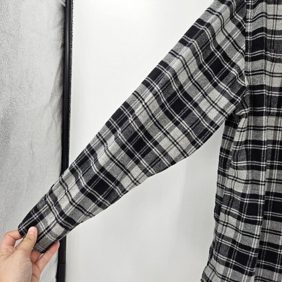 Pendleton Hawthorne Plaid Button Up Flannel Shirt Gray Men's M Outdoors Academia - Picture 5 of 13